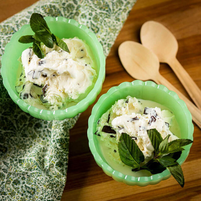 Tablecraft Jadeite Glass Collection™ Sundae Dish