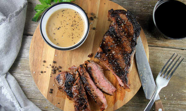 Extra Ingredient's New York Strip Steak with Bourbon Cream Sauce New York Strip Steak with Bourbon Cream Sauce