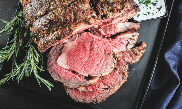 Prime Rib with Creamed Horseradish Sauce