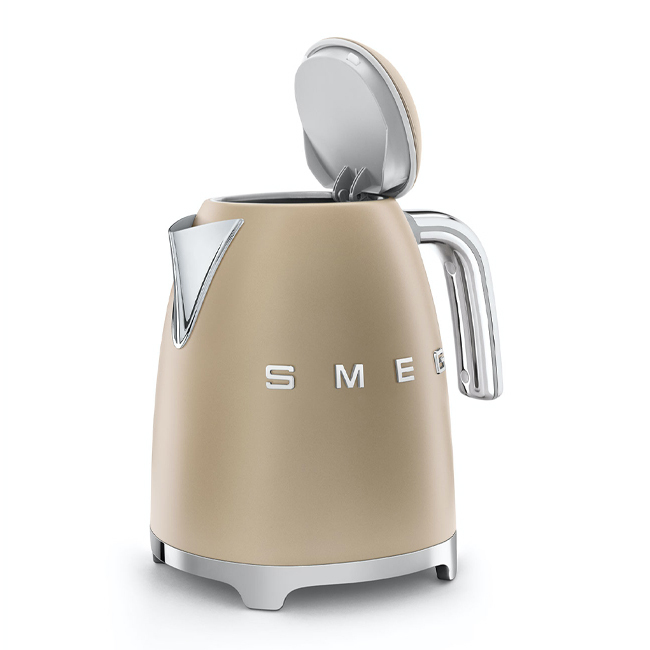 Smeg 7-cup/ 1.7 L Electric Kettle | Champagne