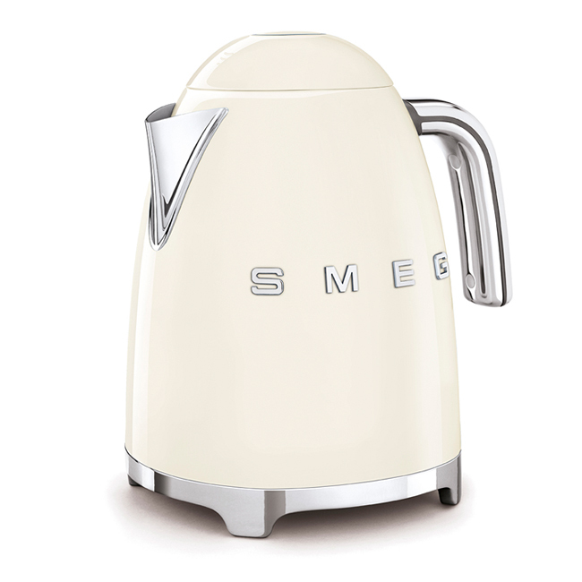 Smeg 7-cup/ 1.7 L Electric Kettle | Cream