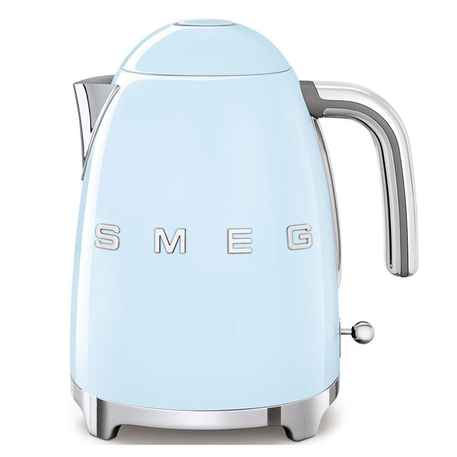 Product Smeg 7-cup/ 1.7 L Electric Kettle | Pastel Blue