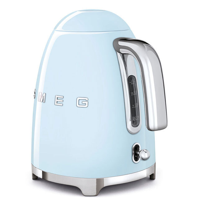 Smeg 7-cup/ 1.7 L Electric Kettle | Pastel Blue