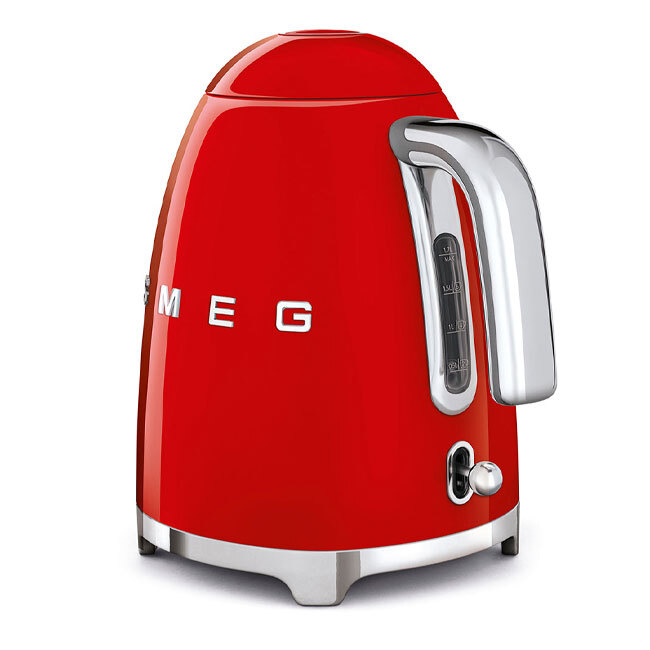 Smeg 7-cup/ 1.7 L Electric Kettle | Red