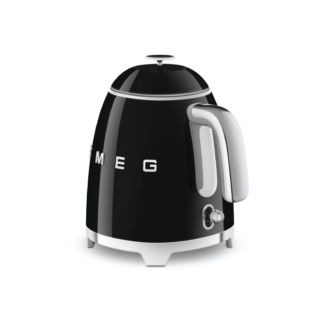 Smeg 3.3-Cup Electric Mini-Kettle | Black