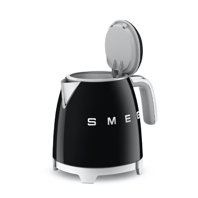  SMEG 7 CUP Kettle (Black): Home & Kitchen