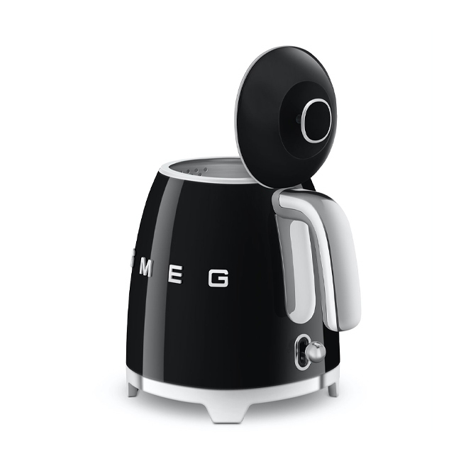 Smeg 3.3-Cup Electric Mini-Kettle | Black