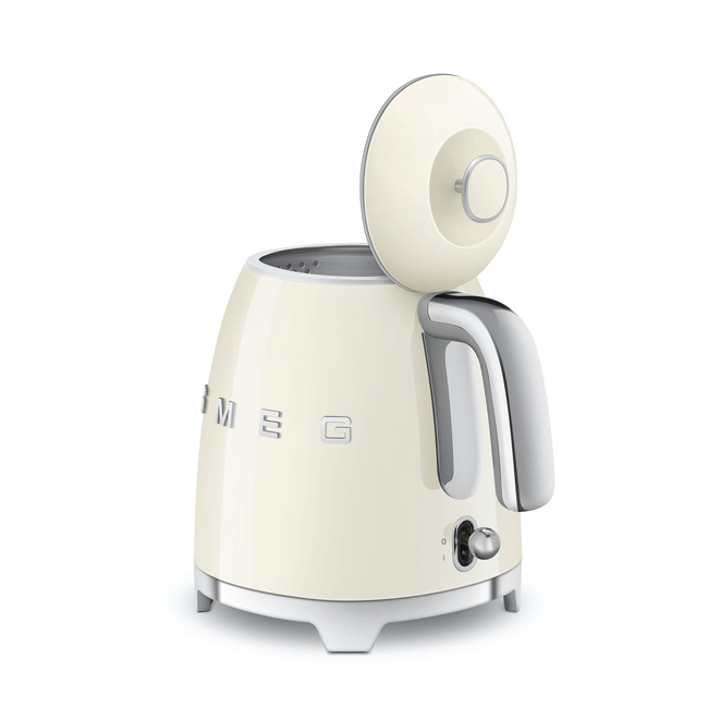 Smeg 3.3-Cup Electric Mini-Kettle | Cream