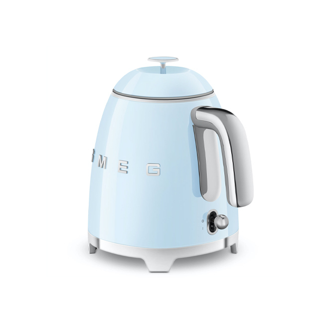 Smeg 3.3-Cup Electric Mini-Kettle | Pastel Blue