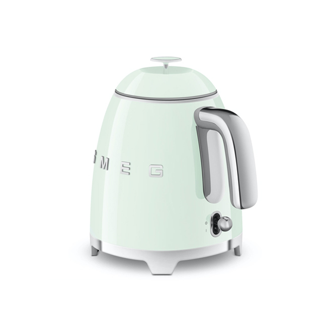 Smeg 3.3-Cup Electric Mini-Kettle | Pastel Green