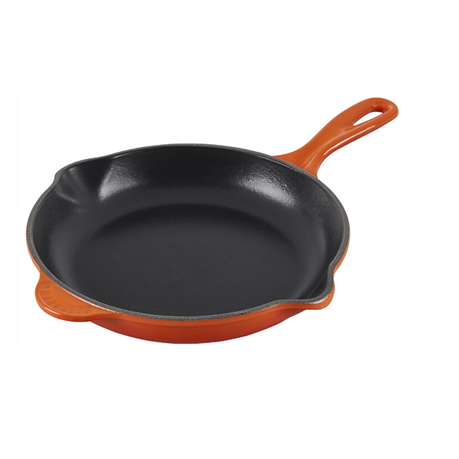 Le Creuset Classic 9 inch Enameled Cast Iron Skillet | Flame
