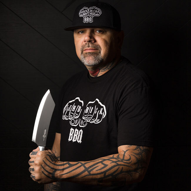 Chef Bennie Kendrick with the Messermeister Avanta Pakkawood 8” Kendrick BBQ Knife