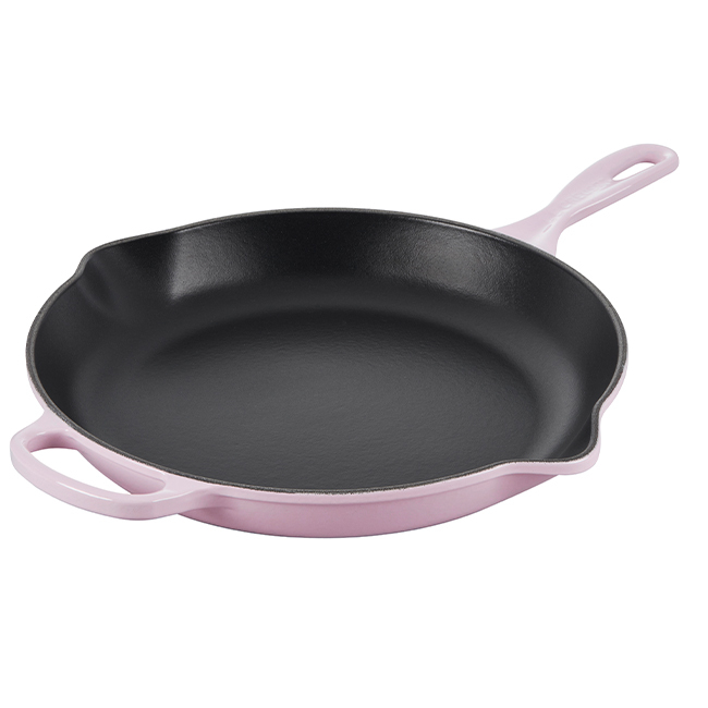 Le Creuset Signature 11.75 Inch Cast Iron Round Skillet | Shallot