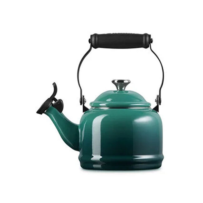 Le Creuset Demi Whistling Teakettle | Artichaut