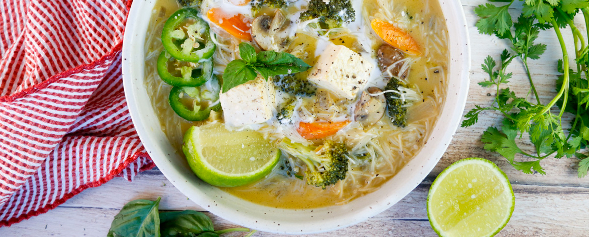 Green Curry Soup with Tofu and Vegetables