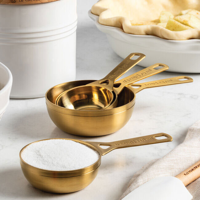 Le Creuset Gold 4-Piece Measuring Cup Set