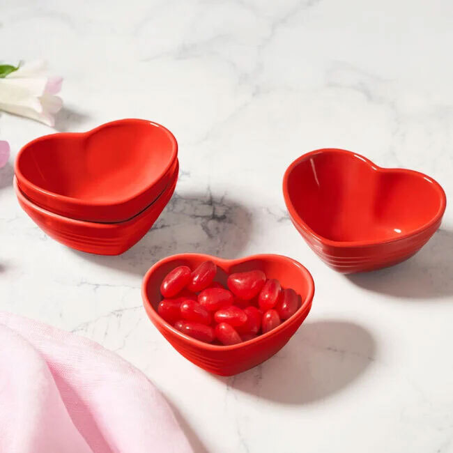 Le Creuset Mini Heart Pinch Bowl - Cerise | Set of 4