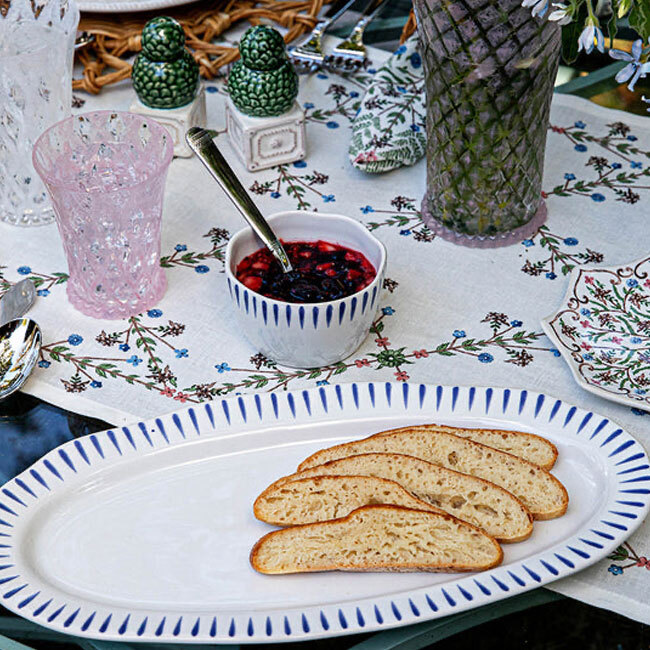 Juliska Sitio Stripe Ramekin | Delft Blue with platter