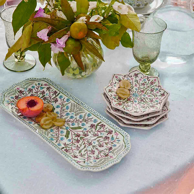 Juliska Villa Seville 15” Hostess Tray | Chambray w/ Cocktail Plates