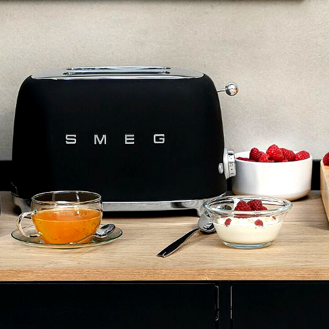 Smeg 2-Slice Toaster-Black 