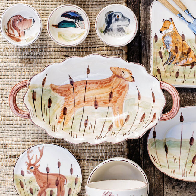 Vietri Wildlife Hunting Dog Handled Oval Bowl